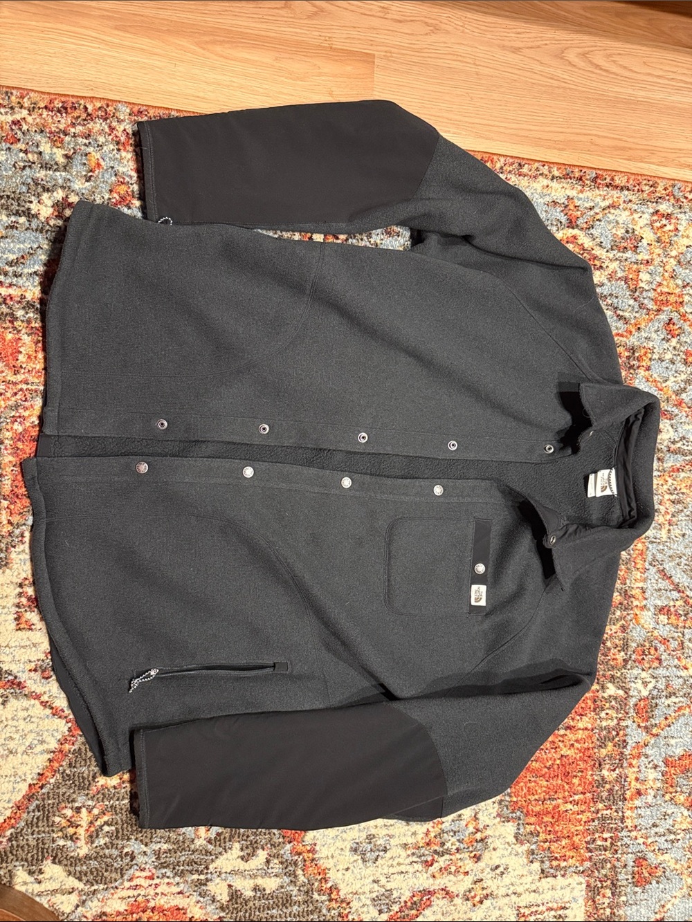 The North Face Men's Black Snap-Button Shirt Jacket